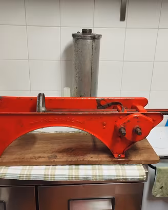 attrezzi per salami