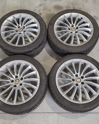 Cerchi Alfa Romeo 8Jx18 ET41 Originali per Alfa 15