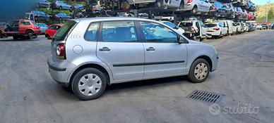 VW POLO 2007 DISPONIBILE SOLO PER RICAMBI