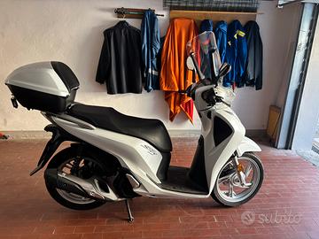 Honda SH