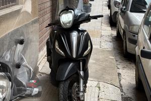Piaggio Beverly 350 - 2016