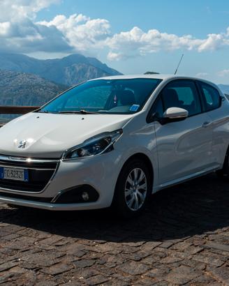 Peugeot 208 1.6 BlueHDi 75 CV Active - 2016