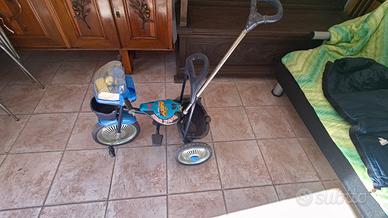 triciclo per bambini