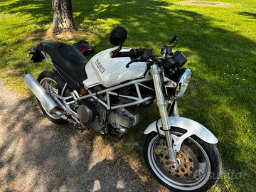 Ducati Monster 600 Dark