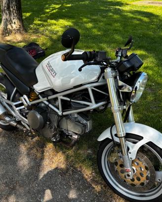 Ducati Monster 600 Dark
