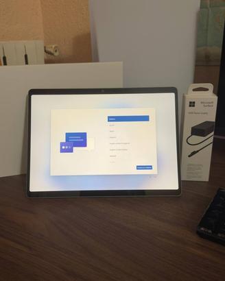 Microsoft Surface Pro Snapdragon X Plus Platino