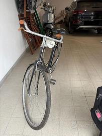 Bici d’epoca con freni a bacchetta