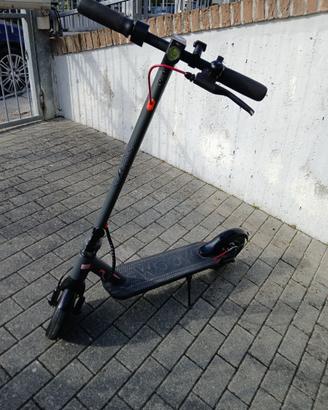 Monopattino elettrico Woow