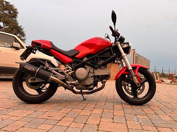 Ducati Monster 400 anno 2005