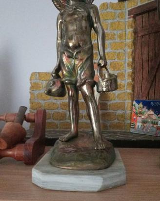 statue in bronzo