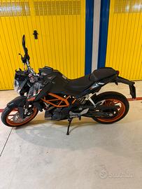 KTM Duke 390 anno 2014