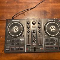 Console per deejay marca NUMARK