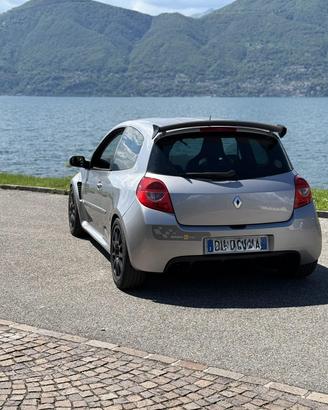 Clio 3 rs F1 team
