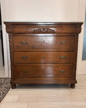 Cassettiera primi900 legno massello e marmo bianco
