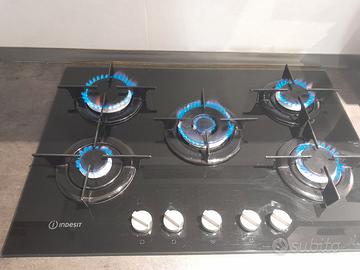 Piano cottura indesit