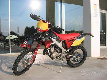 Suzuki Valenti RME 50 FACTORY