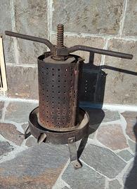 Antico piccolo torchio