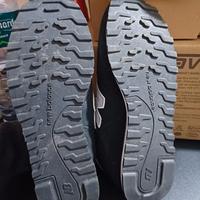 Scarpe nere new balance mai usate 38