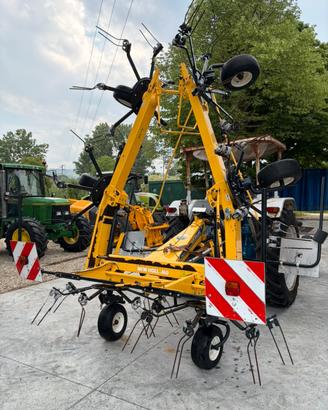 Volta fieno new holland modello 760