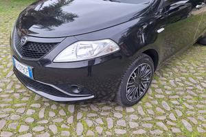 Lancia Ypsilon2019 benzina/gpl