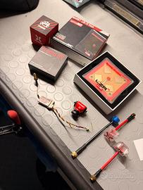 KIT TRASMISSIONE VIDEO ANALOGICA PER DRONI FPV L.R