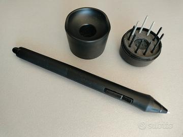 Penna originale wacom cintiq 22hd con punte 