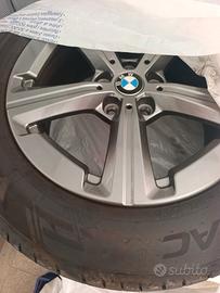 BMW cerchi originali da 17 per x1 u11 + gomme