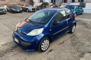 Peugeot 107 1.0 68CV 3p. Sweet Years
