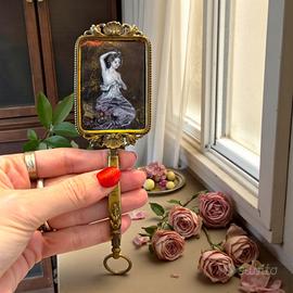 Antico specchio a mano fine 800 dipinto su rame