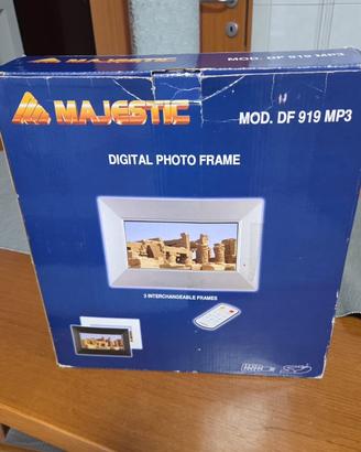 Majestic digital foto frame