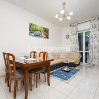 3 LOCALI RISTRUTTURATO CON CANTINA