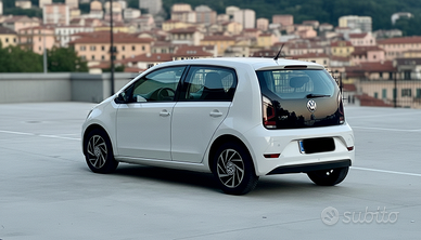 Volkswagen up! 1.0 60CV Move up!