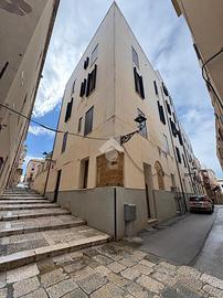 6 LOCALI A TRAPANI