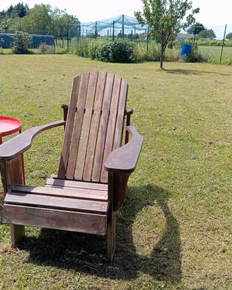 Sedia modello Adirondack artigianale in Teak 
