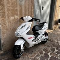 Yamaha Aerox 50