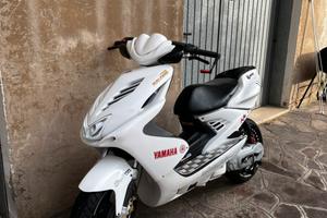 Yamaha Aerox 50