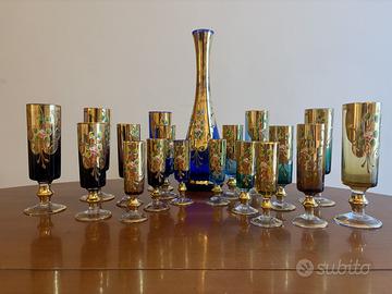 Servizio bicchieri Murano oro e smalti + bottiglia