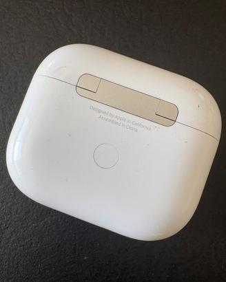 Custodia airpods 3 ricarica solo magsafe