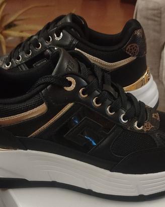 sneakers Guess donna 38