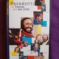 VHS Pavarotti & Friends - Modena 1996