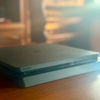 PS4 slim