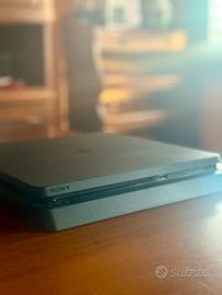 PS4 slim