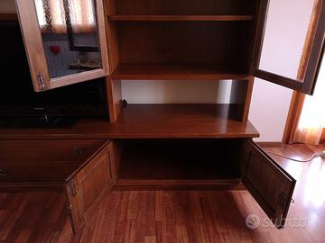 mobile sala  in arte povera