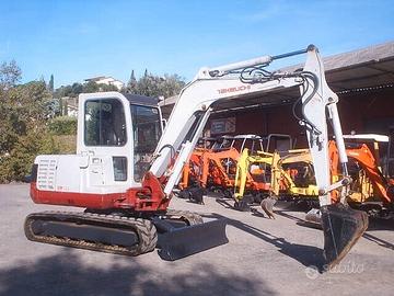 Miniescavatore usato TAKEUCHI TB145