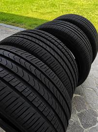 4 gomme Pirelli estive per SQ7/ SQ8, R21
