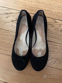 Ballerine nere scamosciate tacco 3 cm fiocco
