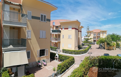 Appartamento arredato vicino al mare