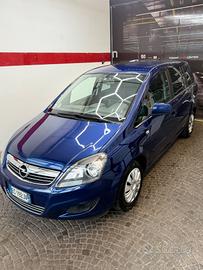 Opel Zafira 1.8 16V VVT Easytronic Cosmo