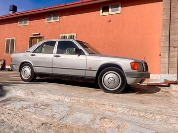 Mercedes-Benz 190 D