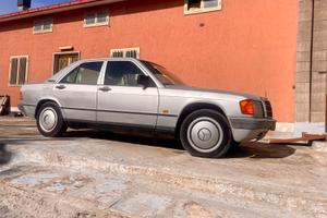 Mercedes-Benz 190 D